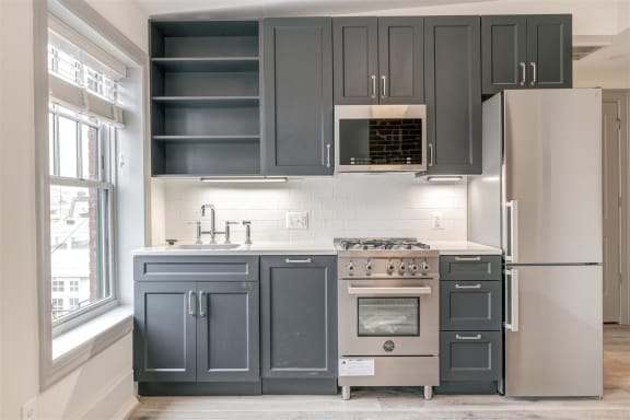 Studio 10 kitchen(2)
