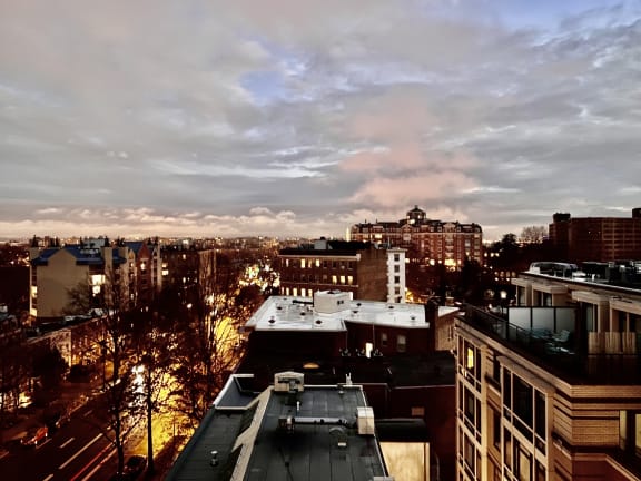Gorgeous City Views at Connecticut Park Apartments, Washington