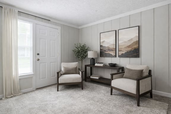 Living Room at Linden Ridge Apartments, Stone Mountain, GA, 30083
