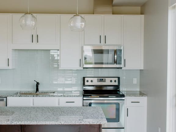 Efficient Appliances In Kitchen at Hello Apartments, Minnesota