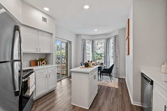 Kitchen with island