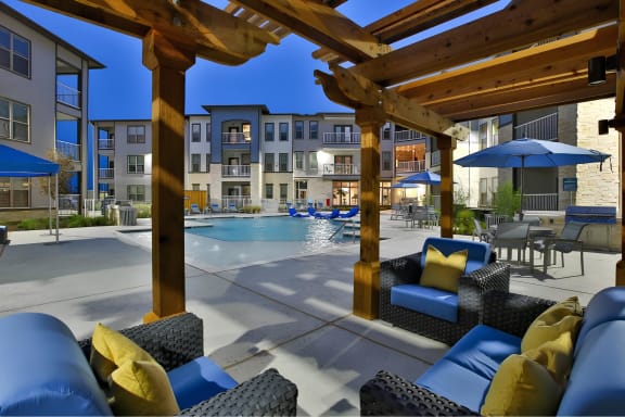 Pool at The Grand at Stonecreek, San Marcos