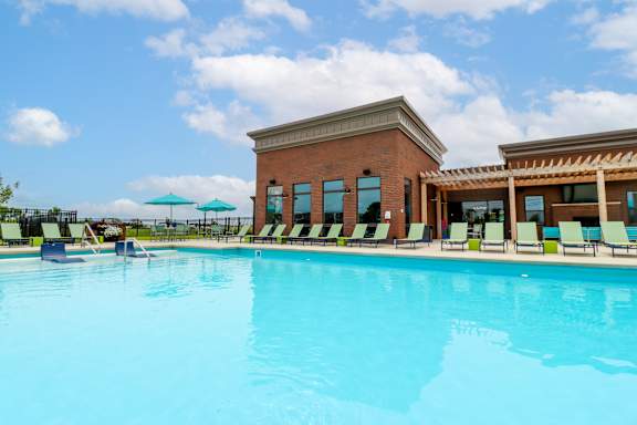 Marysville Flats Heated Pool