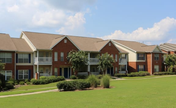 Photos and Video of Ashley Cascade Apartments in Atlanta GA