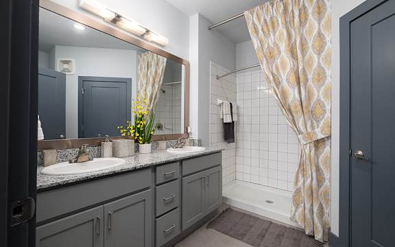 Alliance 2x2 1144 Bathroom