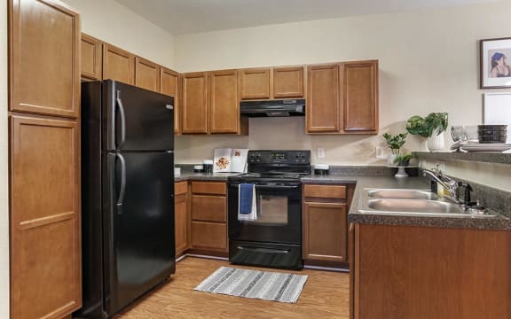 oak 2x2 model kitchen