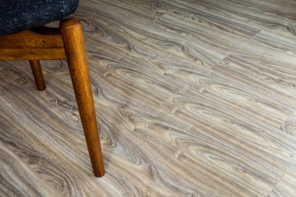 Wood Inspired Plank Flooring at One 333, Illinois
