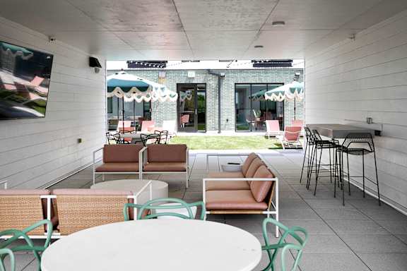 Outdoor lounge at The Artisan at 39th in Omaha, NE
