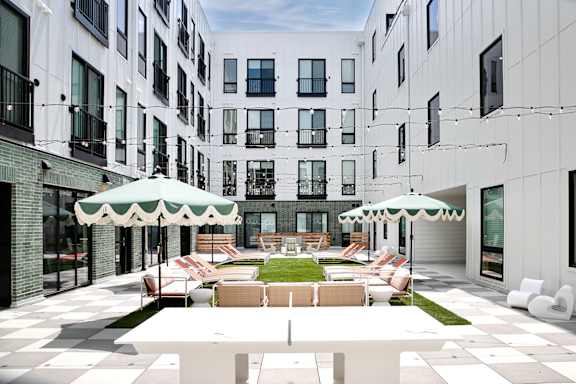 Outdoor lounge at The Artisan at 39th in Omaha, NE
