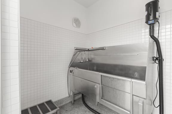 Pet Spa at Crystal Flats in Bentonville, AR
