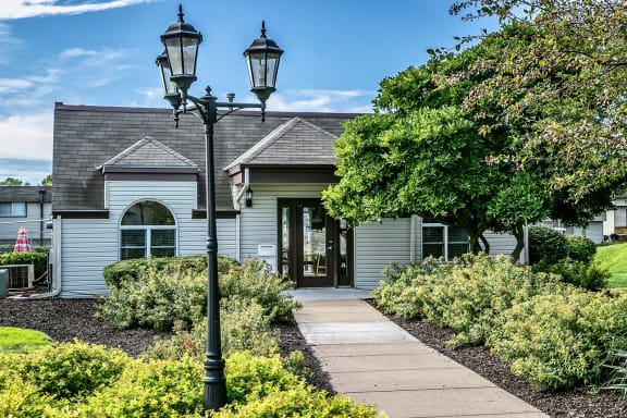 Community clubhouse at Fairway Apartments in Ralston, NE