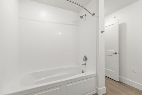 Soaking Tubs at G at Market in Bentonville, AR