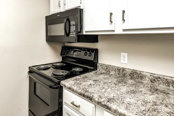 Fully equipped kitchens at Oakwood Trail Apartments in Omaha, NE
