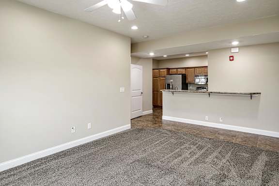 9' Ceilings at Residence at Oak Pointe in Grand Island, NE