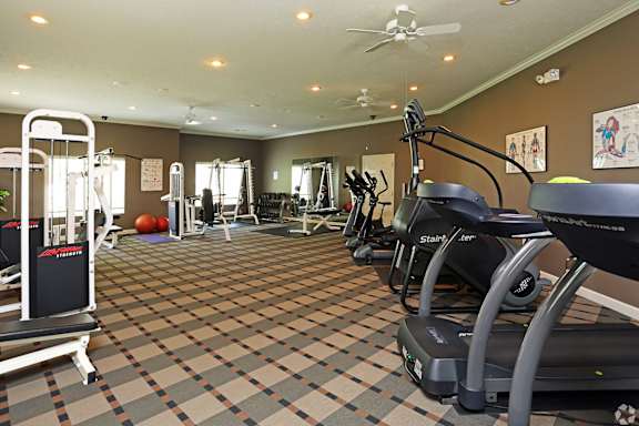 Fitness Center at Standing Bear Lake Apartments in Omaha, NE