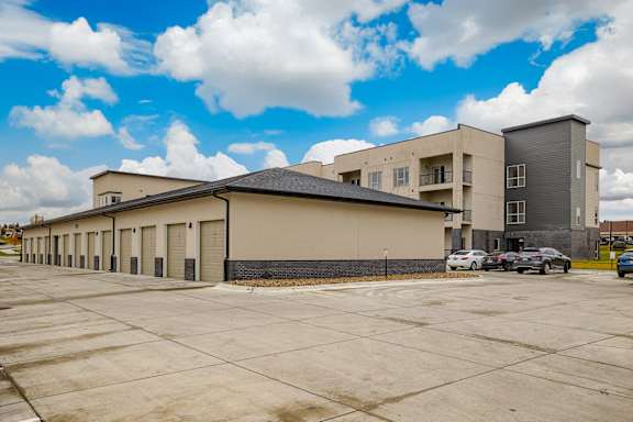 Detached Garage at Vue 178 in Omaha, NE