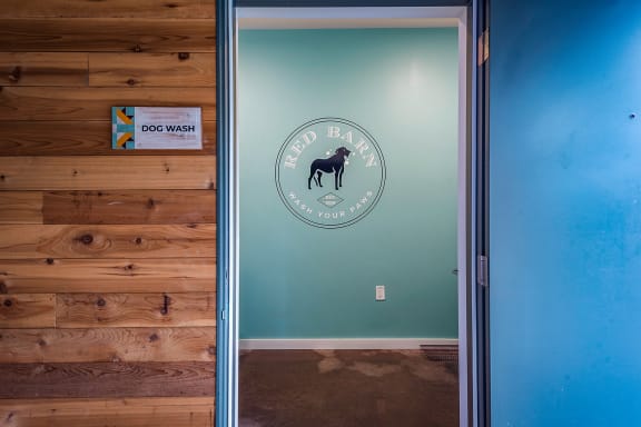 Pet Washing Room at Red Barn Apartments and Townhomes in Bentonville, AR