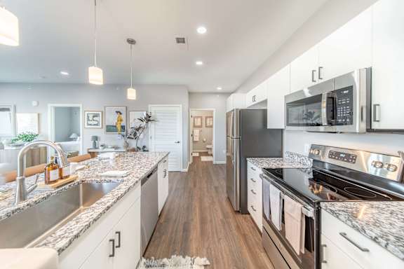 Stainless Steel Appliances at The Boulevard in Joplin, MO