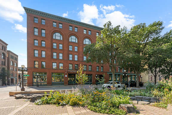 Exterior of Lowertown Lofts in Lowertown Saint Paul, MN 55101