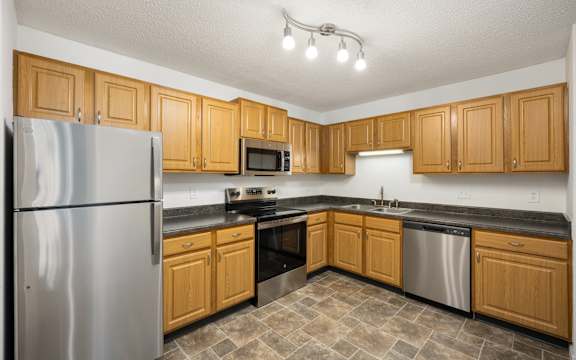 Frost-Free Refrigerator at Cityscape, St Louis Park, MN, 55416