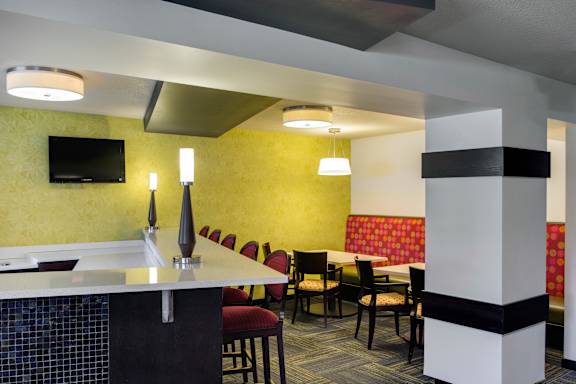 Kitchen, seating area, table at Axon Green, Minnesota, 55416