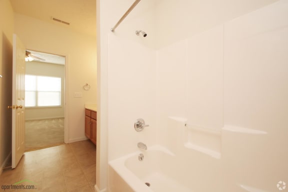 MASTER BATH at Shenandoah Properties in Lafayette, IN 47905