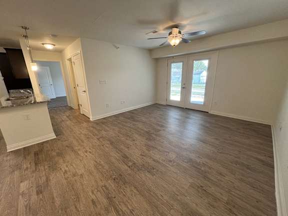 living room area at Murdock Gardens Apartments, Lafayette, IN 47904