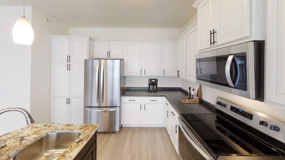 Artisan_2x2L-Kitchen