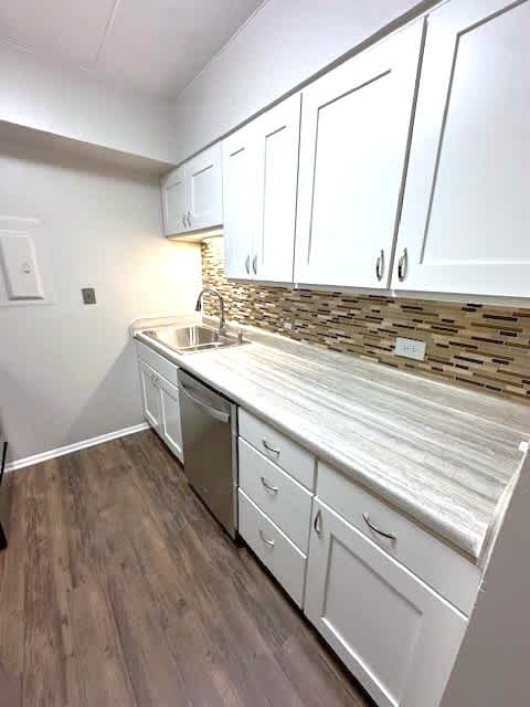 Spacious Countertops