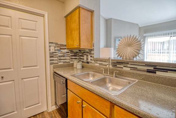 Knoll Crest Apartments located at 5700 N Knoll, San Antonio, TX 78240.