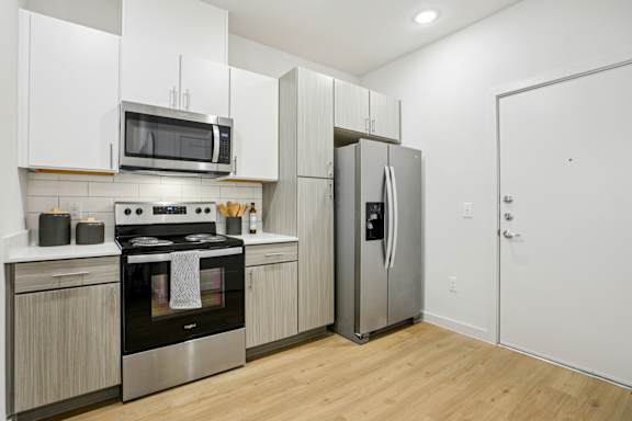 Apartment Kitchen at Matador Apartments, Austin, 78745