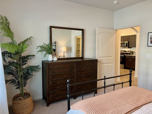 Large Bedroom En-Suite Bathroom at Paloma, Texas, 78754