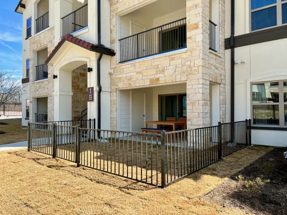 A1 Private Yard