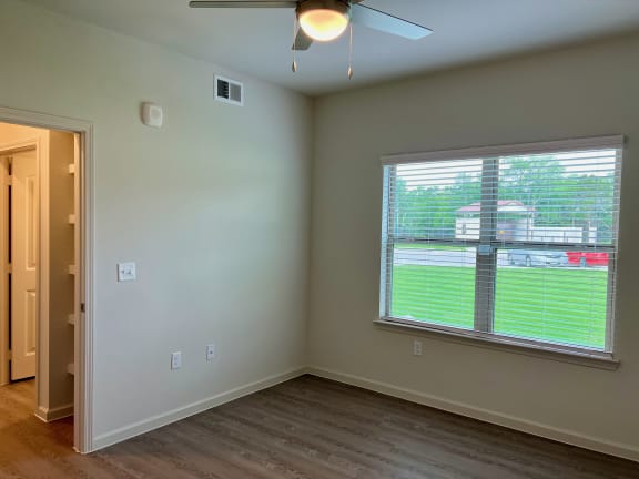 E1 Bedroom