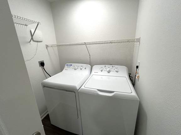 Laundry closet at Heatherwood Apartments, Michigan
