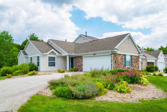 Townhome with 2-Car Attached Garage at Autumn Lakes Apartments and Townhomes in Mishawaka, IN