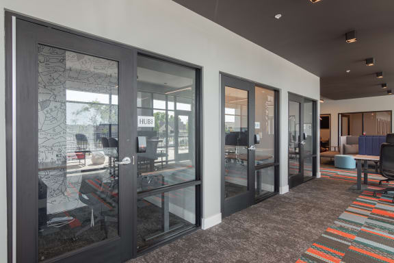 rentable office spaces with glass doors in Carmel, 46032
