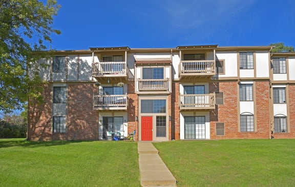 Balconies at Cordoba Apartments, Farmington Hills, 48334