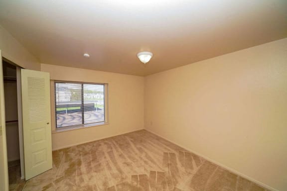 2BA-Bed2plan at Canal Club Apartments, Lansing