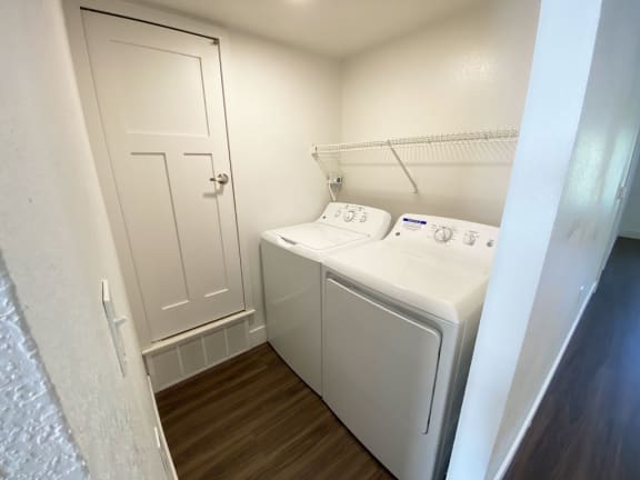 CROS 1BE Laundry1plan at The Crossings Apartments, Grand Rapids, MI, 49508