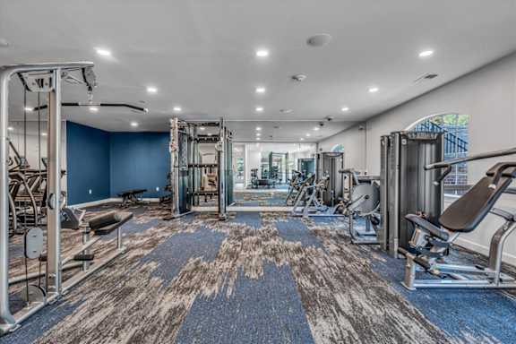 the gym at The Vinings Apartments in Richmond, VA 23234