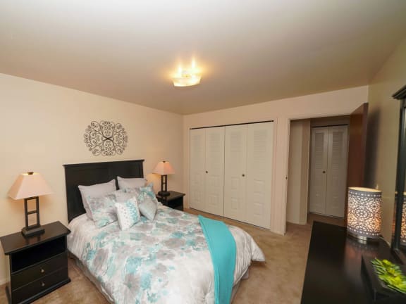 Bedroom at Fairlane Apartments in Springfield, MI 49037