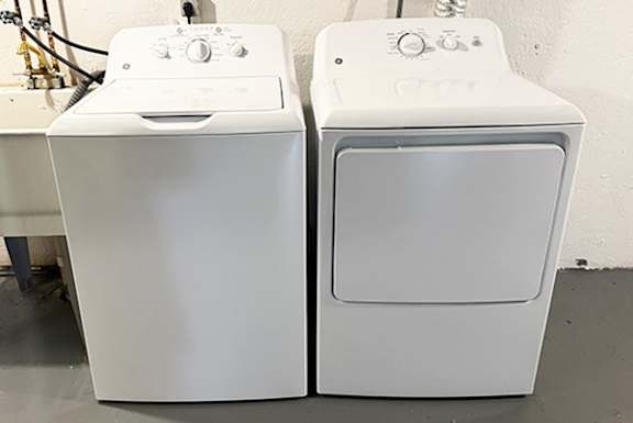 A full-size washer and dryer at Mount Royal Townhomes in Kalamazoo, MI