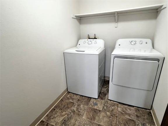 3BB-Laundry1plan at Tanglewood Apartments, Wisconsin