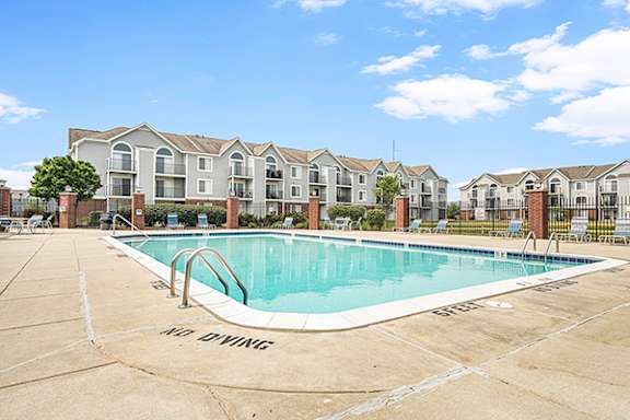 Swimming Pool with Sundeck at Tracy Creek Apartments in Perrysburg, OH