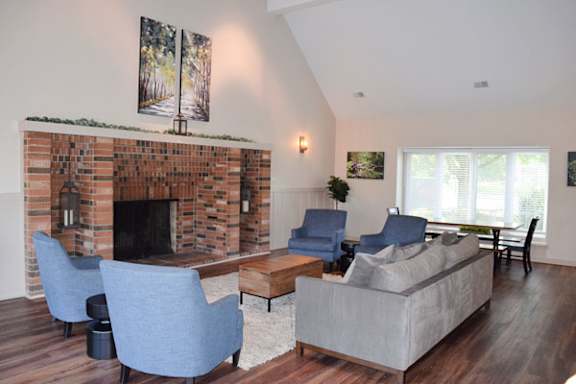 Large Community Clubhouse with Lounge Areas at Walnut Trail Apartments, Portage