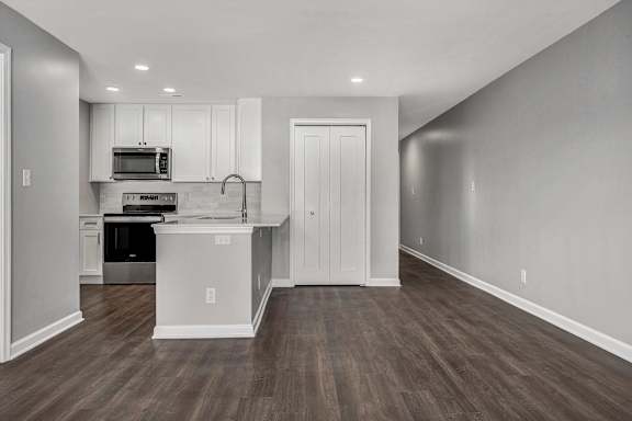 Living Room Come Kitchen View at WaterFront Apartments, Virginia, 23453