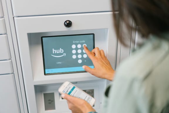 Amazon Hub Package Pickup at West Hampton Park Apartments in Elkhorn, NE