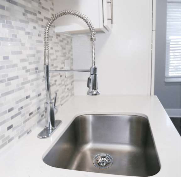 Lake Castleton Apartments | Apartments in Indianapolis, IN | RENTCafe