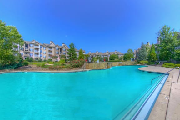 Luxury Apartments in Lithonia| Wesley Kensington Apartments | Apartments with Pool Views